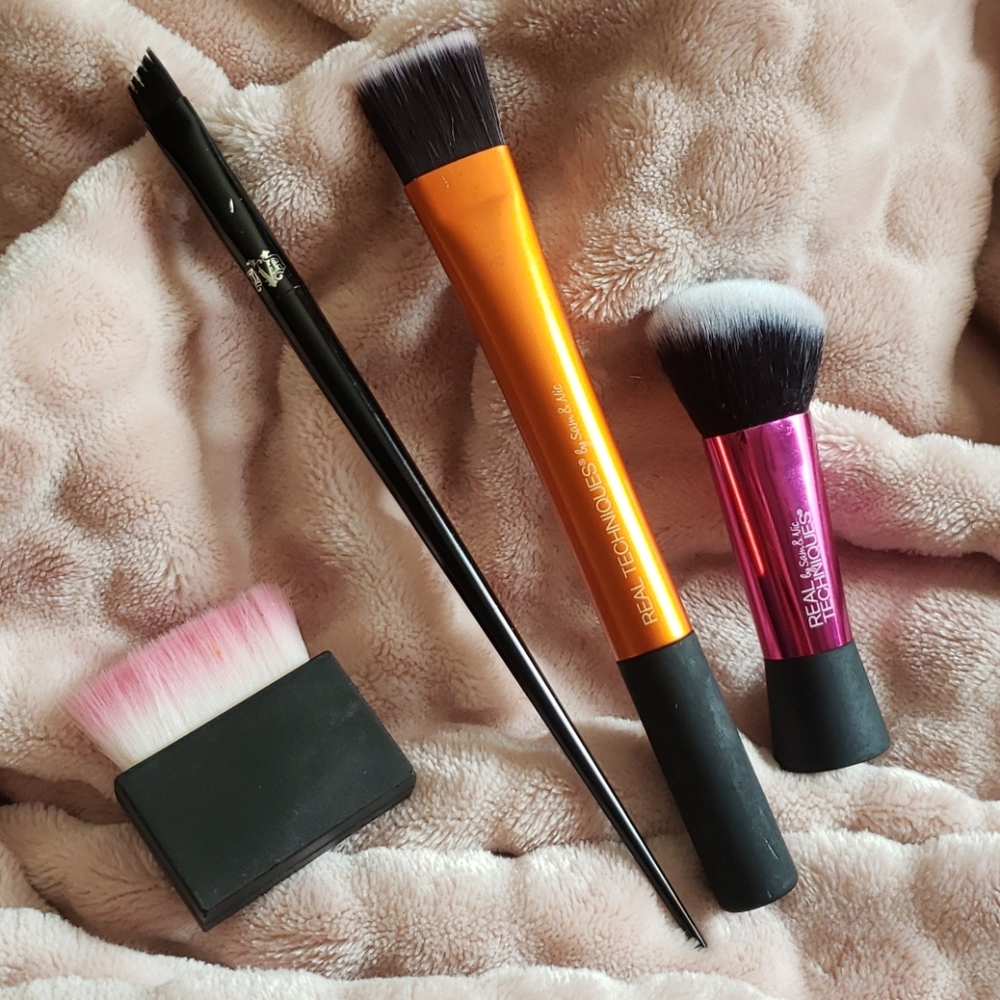 Brushes Kat Von D Real Techniques